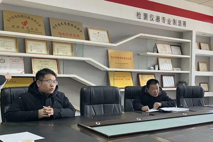 戳我试试